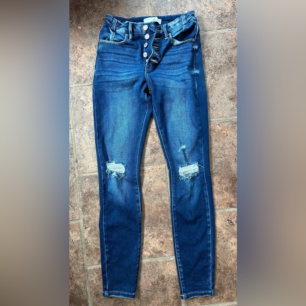 Kancan High Rise Skinny Jeans size 3/25